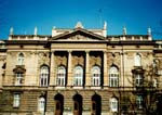 (The building of EE School of University of Belgrade)