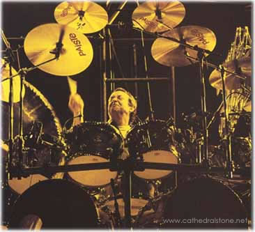 Pink Floyd Live - Nick Mason Playing Drums
